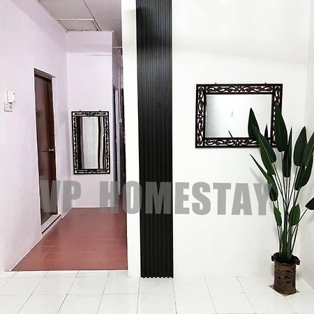 Vp Homestay - Malay Only Ipoh Esterno foto