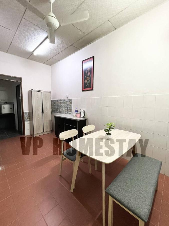 Vp Homestay - Malay Only Ipoh Esterno foto